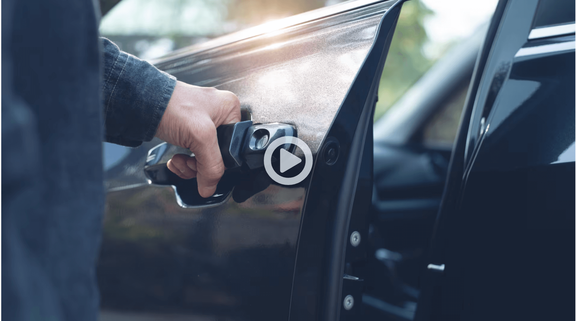 Group warns of high number of children left in stolen cars